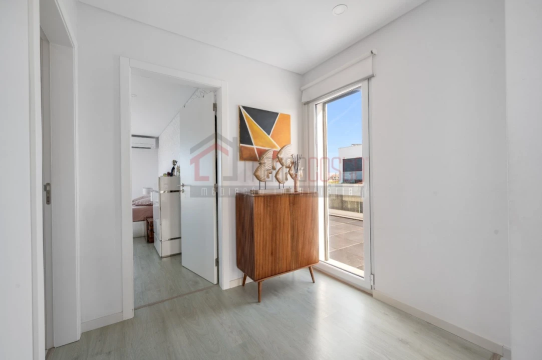 Moradia T3 para Venda em Atouguia da Baleia Foto 32