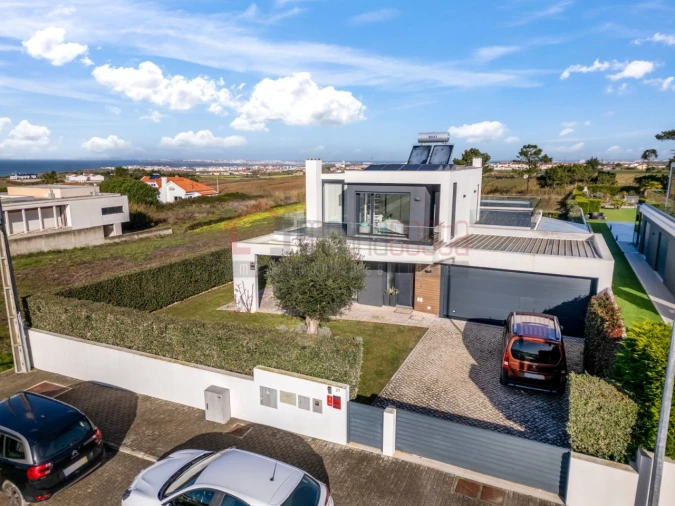 Moradia T3 para Venda em Atouguia da Baleia Foto 44