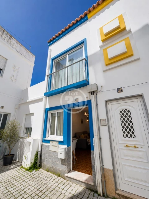 Moradia T1 para Venda em Albufeira e Olhos de Água