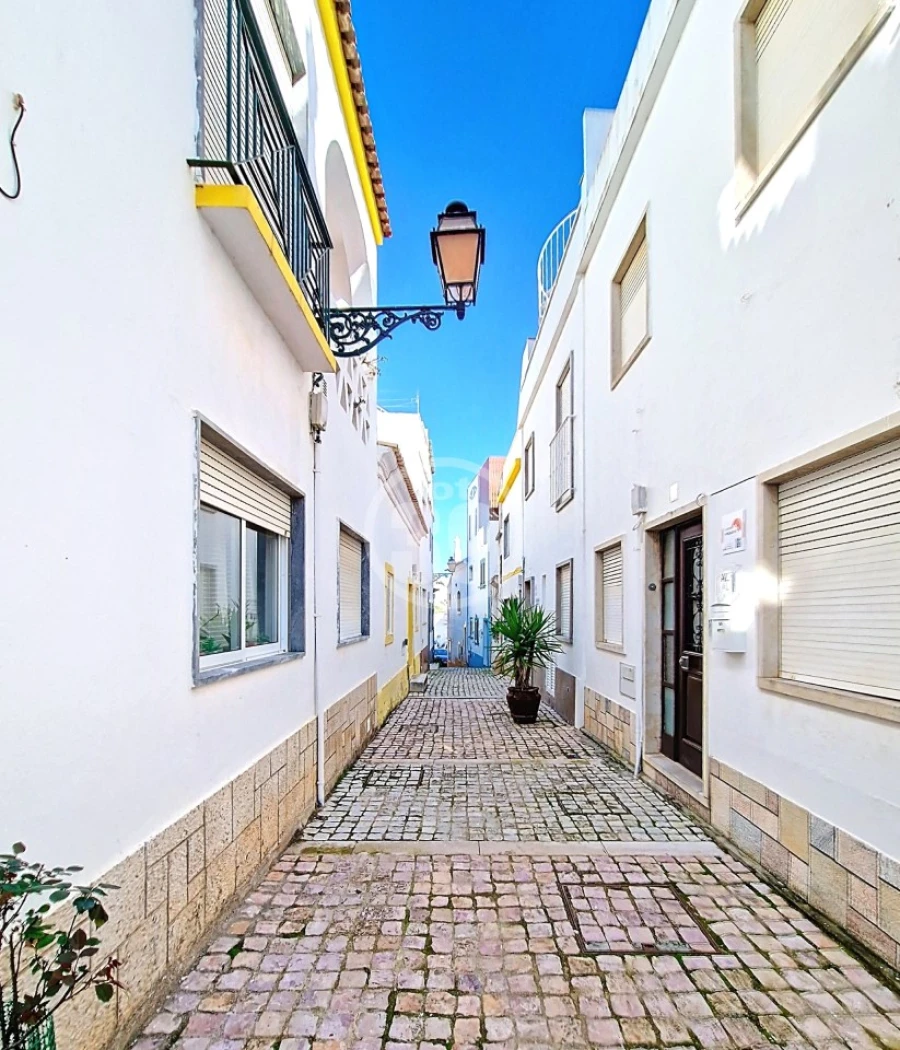 Moradia T1 para Venda em Albufeira e Olhos de Água Foto 2