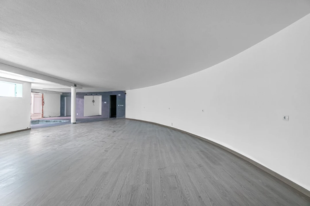 Moradia T4 para Venda em Queluz e Belas Foto 32