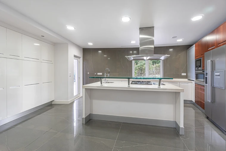 Moradia T4 para Venda em Queluz e Belas Foto 8