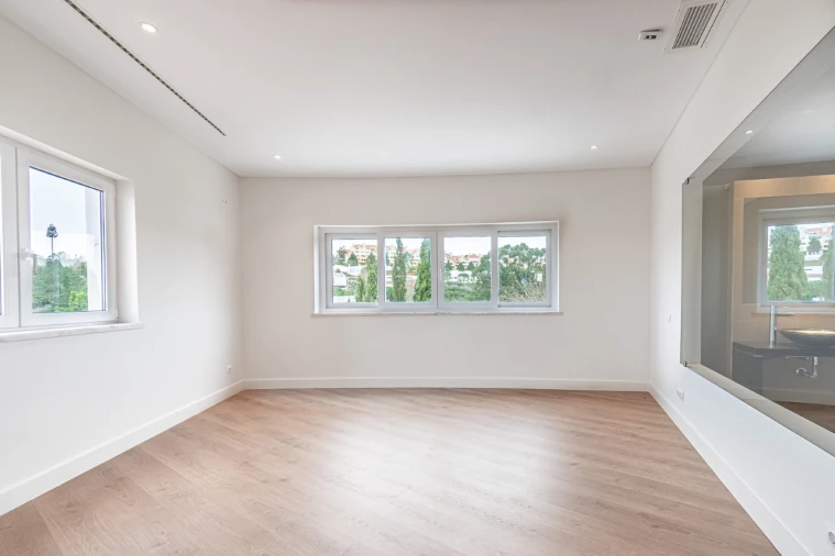 Moradia T4 para Venda em Queluz e Belas Foto 24