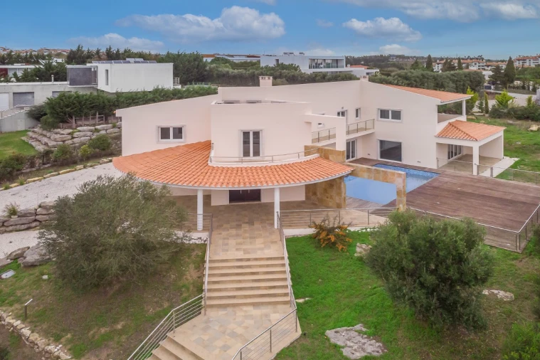 Moradia T4 para Venda em Queluz e Belas Foto 36