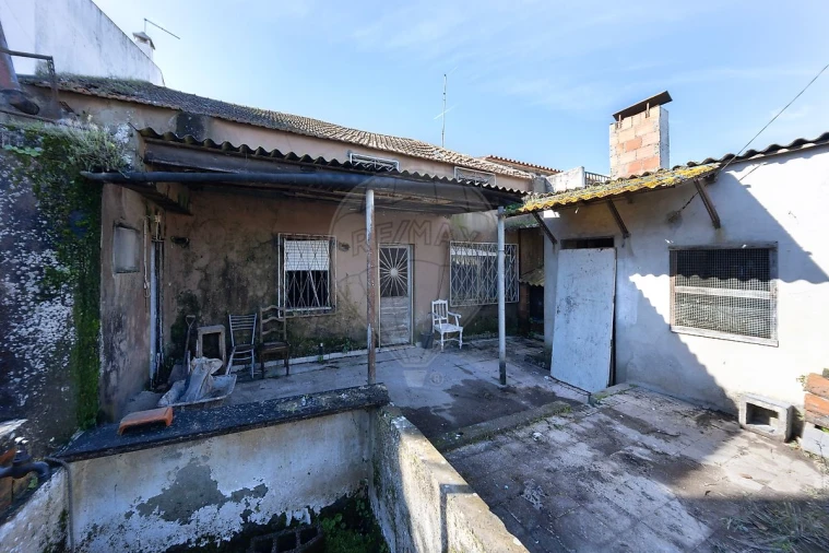 Moradia T3 para Venda em Valada Foto 23