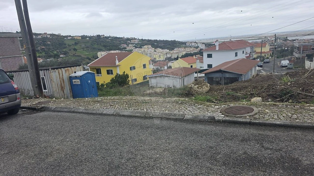 Terreno para Venda em Alhandra, São João dos Montes e Calhandriz Foto 5
