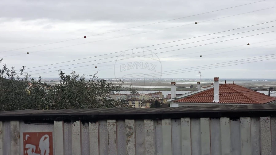 Terreno para Venda em Alhandra, São João dos Montes e Calhandriz Foto 3