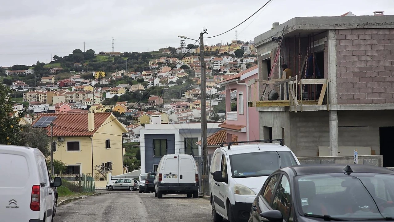 Terreno para Venda em Alhandra, São João dos Montes e Calhandriz Foto 2