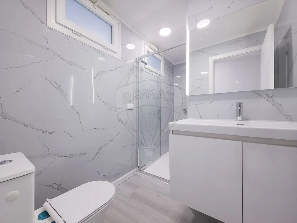 Apartamento T2 para Venda em Oeiras e São Julião da Barra, Paço de Arcos e Caxias Foto 15