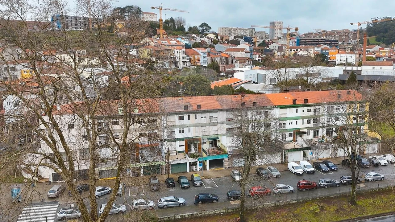 Garagem para Arrendamento em Campanhã Foto 15