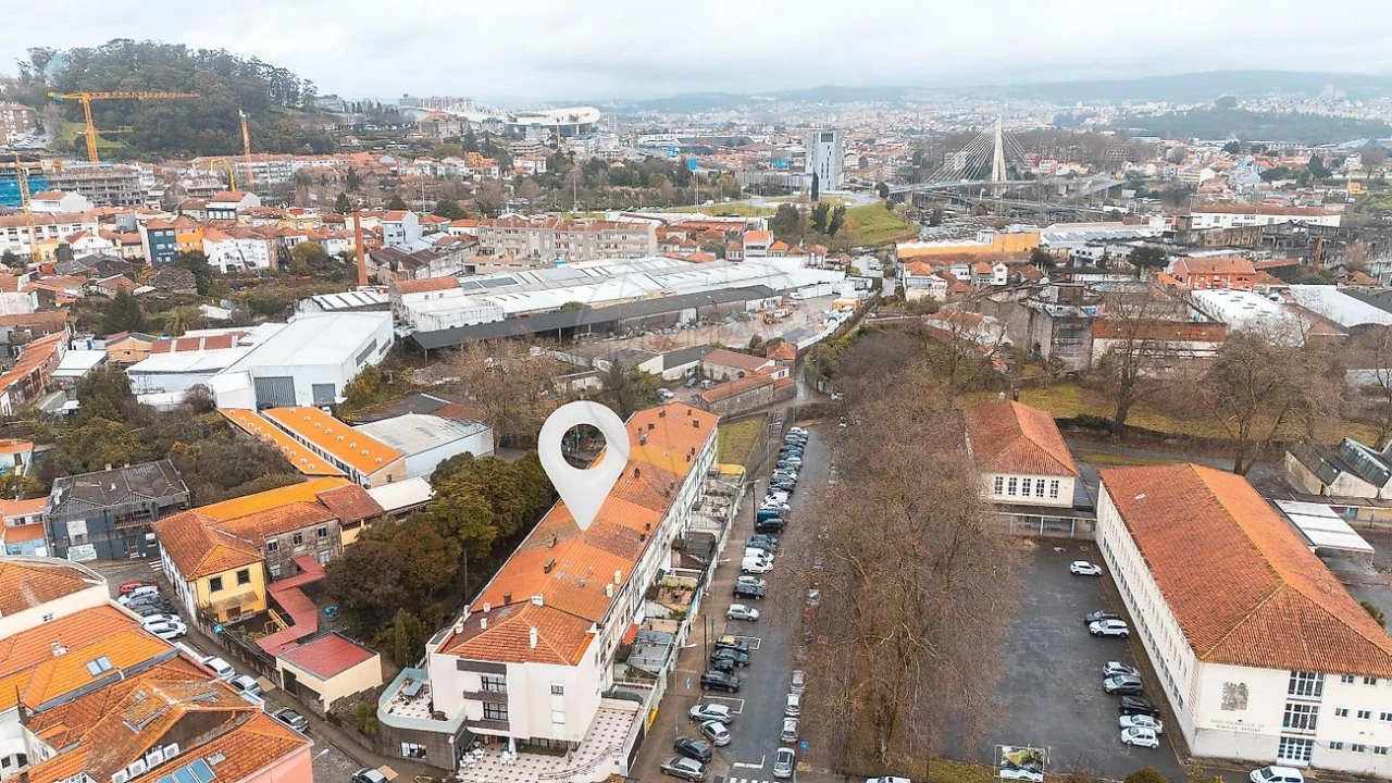 Garagem para Arrendamento em Campanhã Foto 17