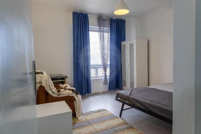 Apartamento T4 para Arrendamento em Marvila