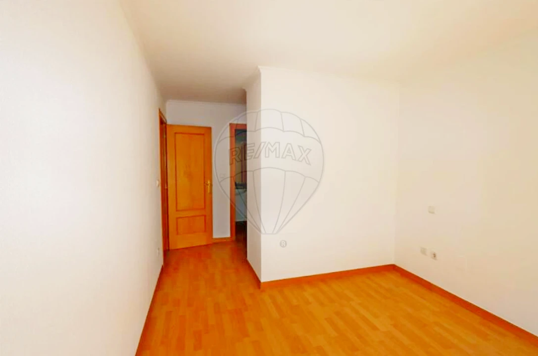 Apartamento T3 para Venda em Alhos Vedros Foto 5