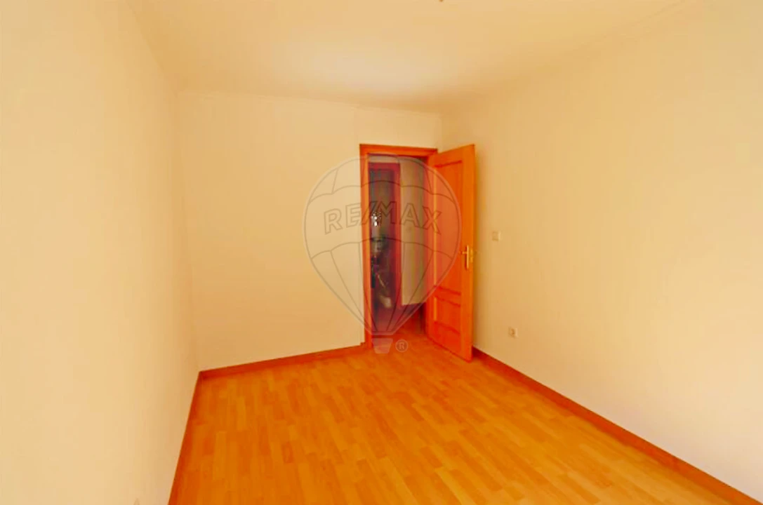 Apartamento T3 para Venda em Alhos Vedros Foto 6