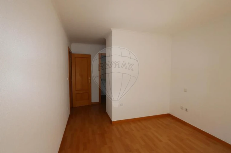 Apartamento T3 para Venda em Alhos Vedros Foto 9