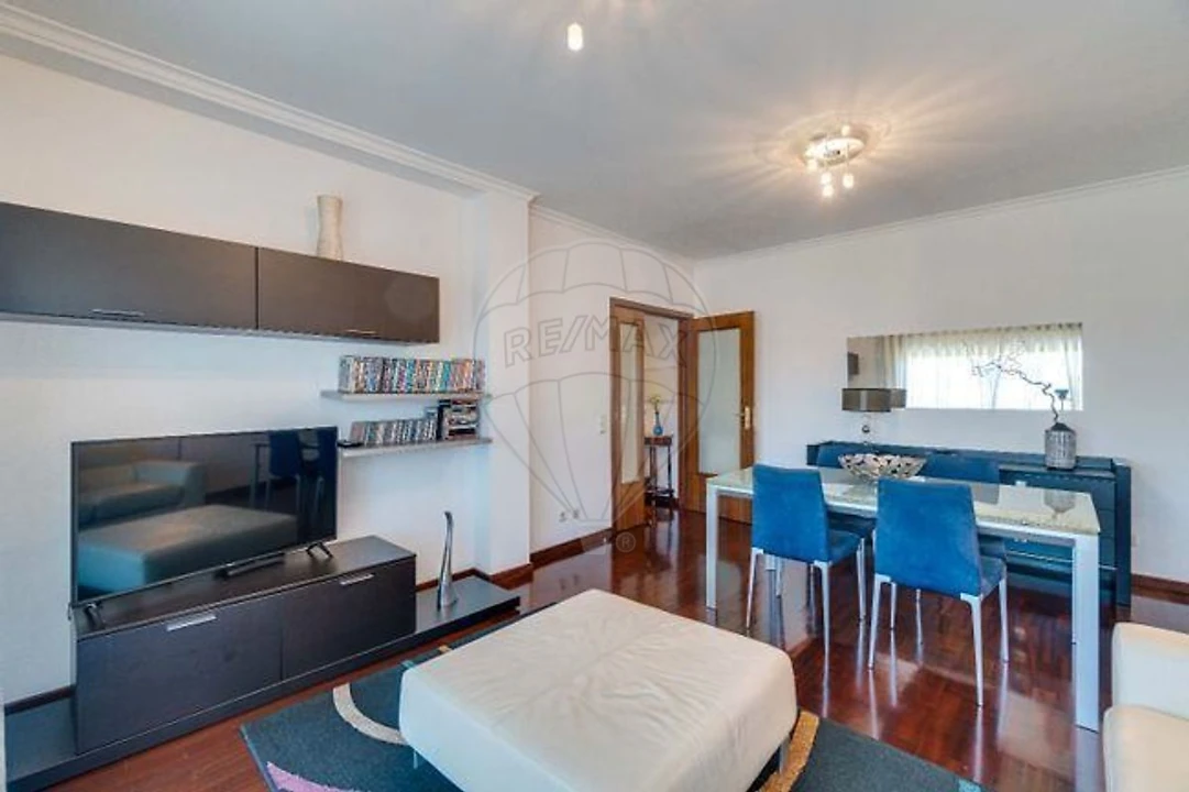 Apartamento T2 para Arrendamento em São Felix da Marinha Foto 7