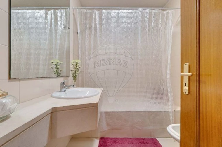 Apartamento T2 para Arrendamento em São Felix da Marinha Foto 12