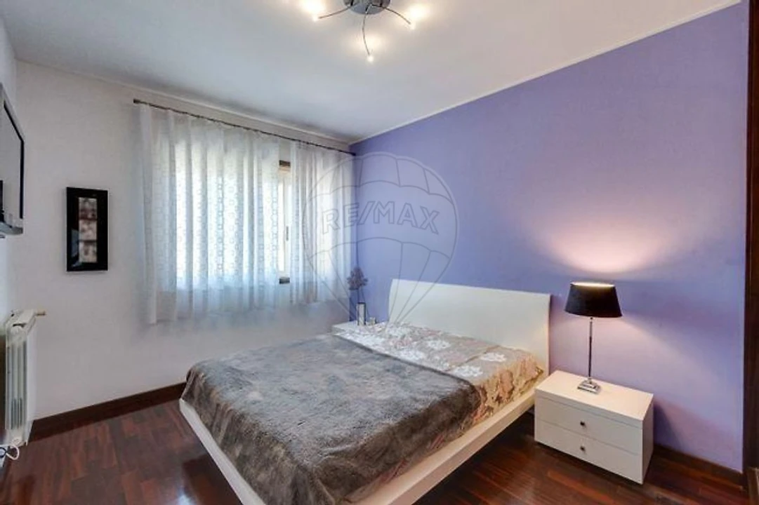 Apartamento T2 para Arrendamento em São Felix da Marinha Foto 11