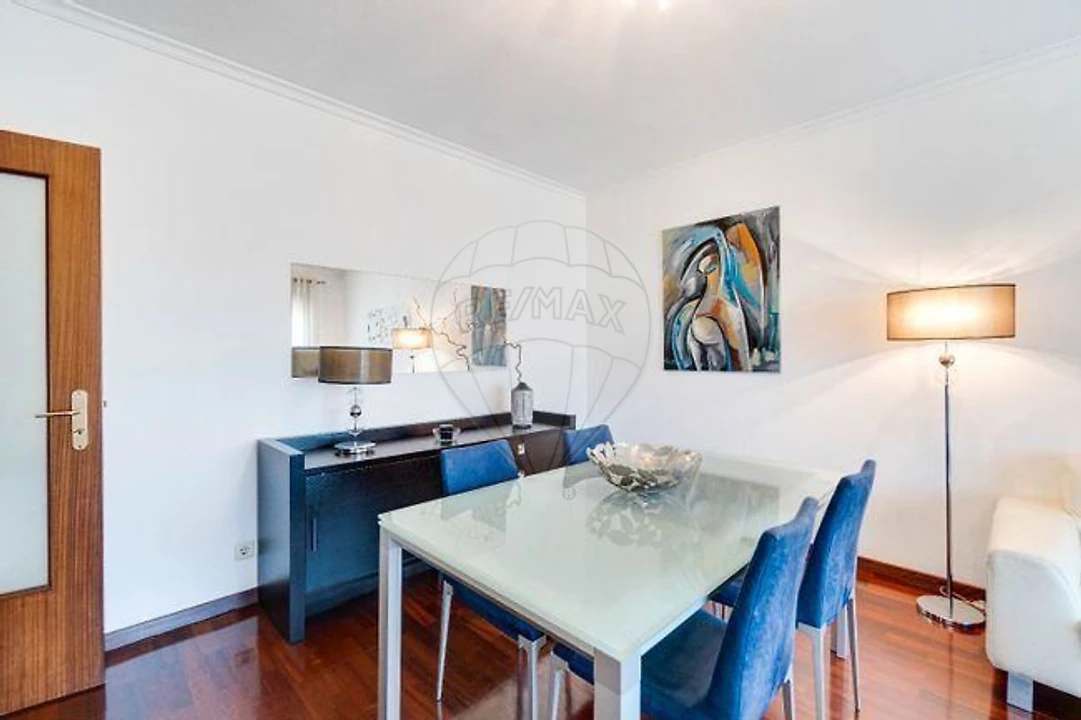 Apartamento T2 para Arrendamento em São Felix da Marinha Foto 15