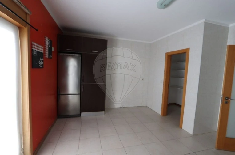 Apartamento T3 para Venda em Pinhal Novo Foto 5