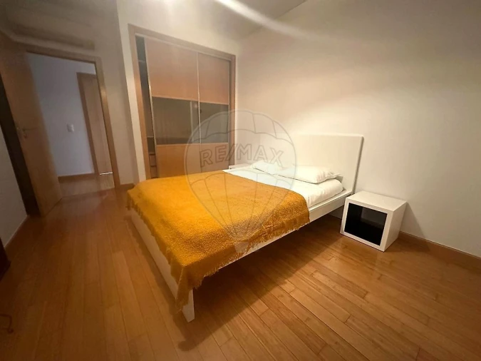 Apartamento T3 para Arrendamento em Odivelas Foto 12