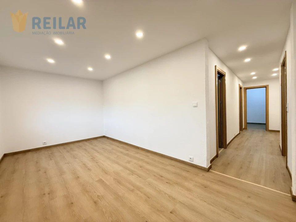 Apartamento T3 para Venda em Olivais Foto 8