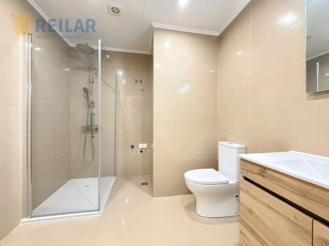 Apartamento T3 para Venda em Olivais Foto 4