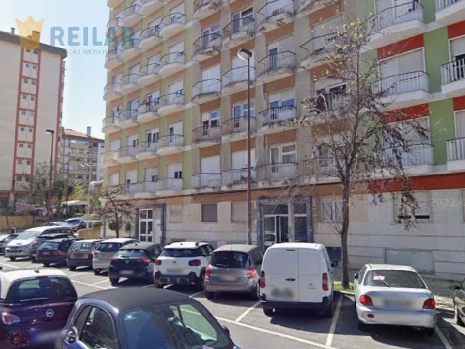 Apartamento T2 para Venda em Benfica Foto 9