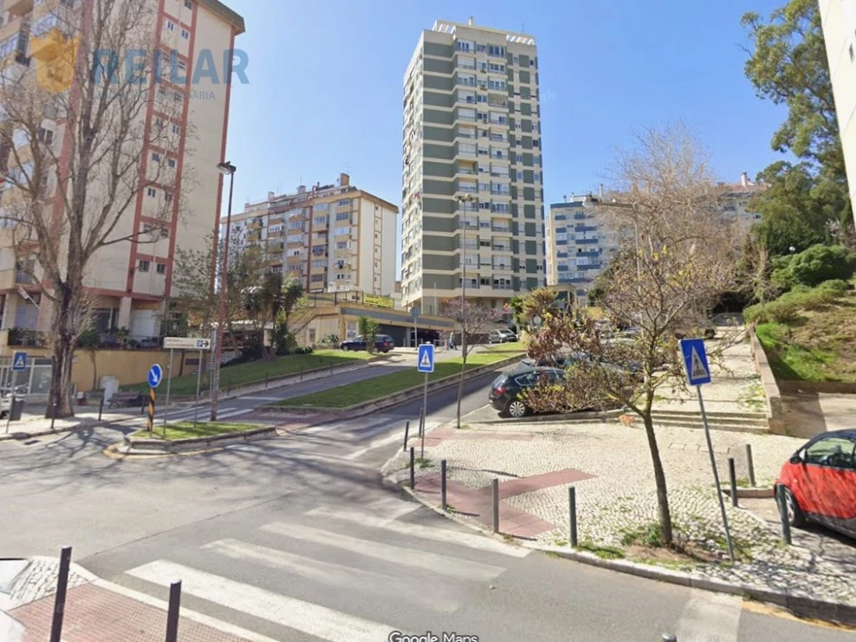 Apartamento T2 para Venda em Benfica Foto 14