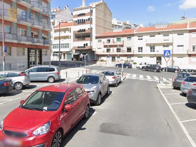 Apartamento T2 para Venda em Benfica Foto 11