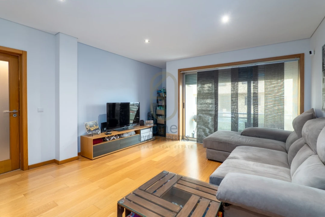 Apartamento T2 para Venda em Gulpilhares e Valadares Foto 6