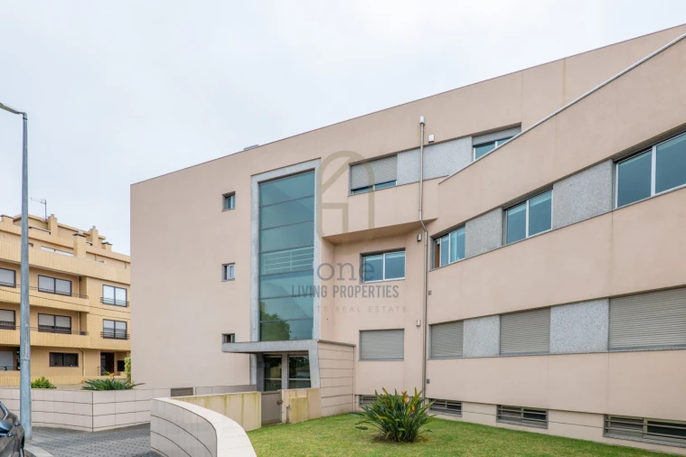 Apartamento T2 para Venda em Gulpilhares e Valadares Foto 24