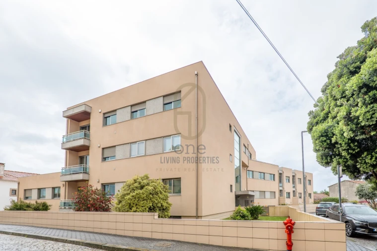 Apartamento T2 para Venda em Gulpilhares e Valadares Foto 2