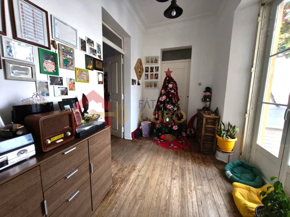 Moradia T9 para Venda em Caia, São Pedro e Alcáçova Foto 6