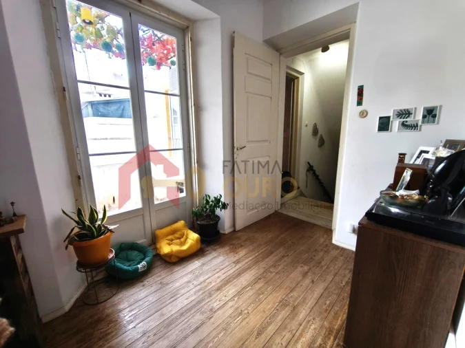 Moradia T9 para Venda em Caia, São Pedro e Alcáçova Foto 3