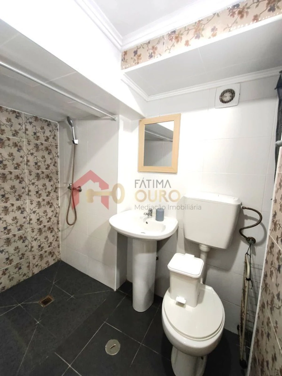 Moradia T9 para Venda em Caia, São Pedro e Alcáçova Foto 29