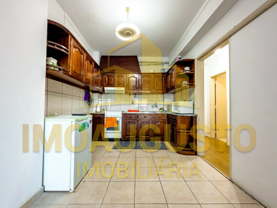 Apartamento T2 para Venda em Guarda Foto 2