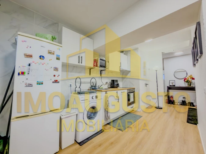 Apartamento T4 para Venda em Guarda Foto 3