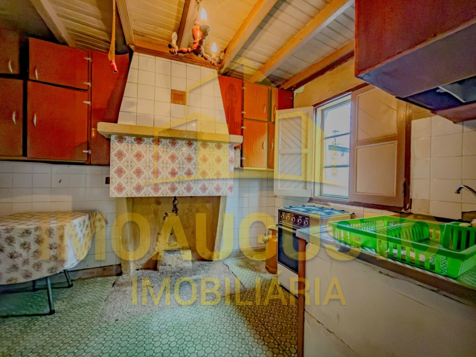 Moradia T2 para Venda em Aldeia Velha Foto 4