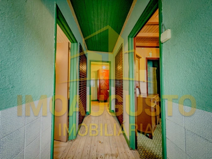 Moradia T2 para Venda em Aldeia Velha Foto 7