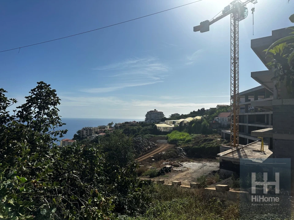 Apartamento T2 para Venda em Calheta Foto 9