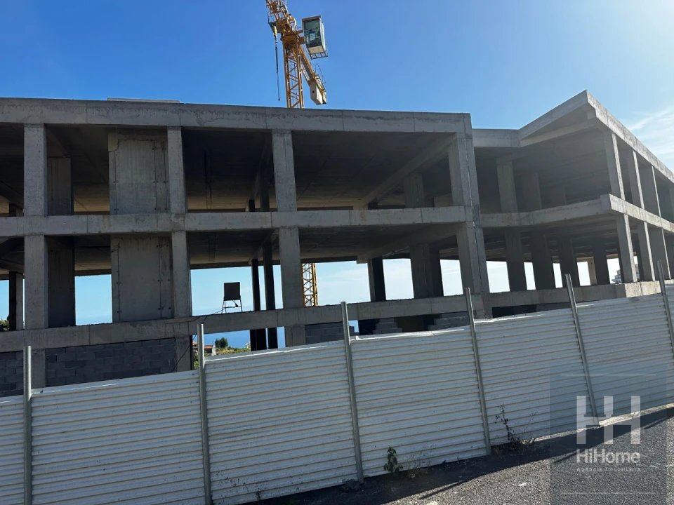 Apartamento T1 para Venda em Calheta Foto 11