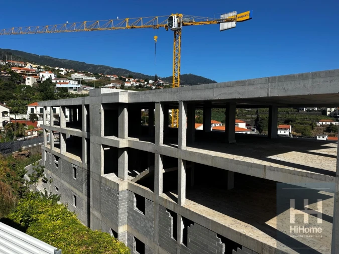 Apartamento T1 para Venda em Calheta Foto 13