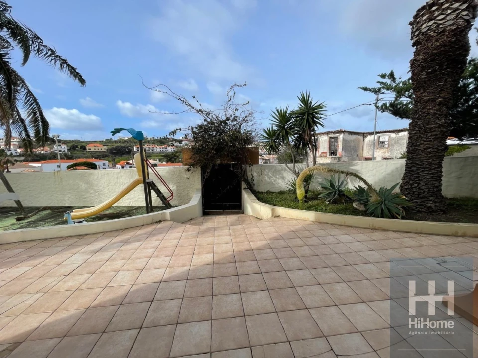 Moradia T4 para Venda em Porto Santo Foto 28