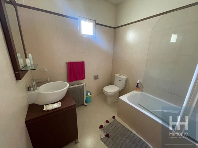 Moradia T4 para Venda em Porto Santo Foto 14