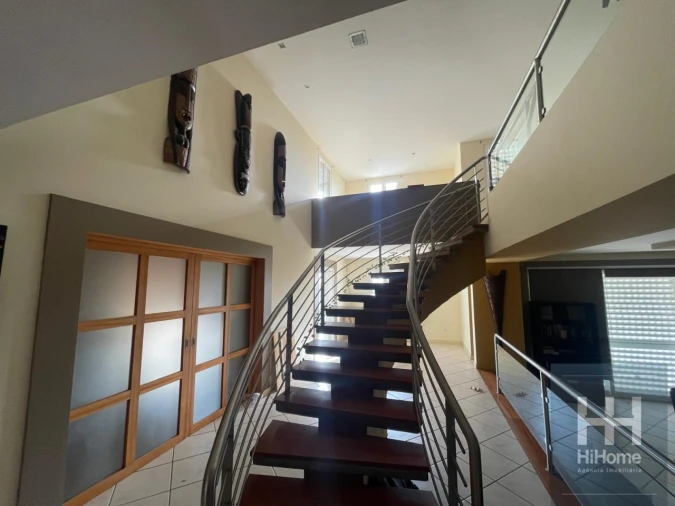 Moradia T4 para Venda em Porto Santo Foto 8