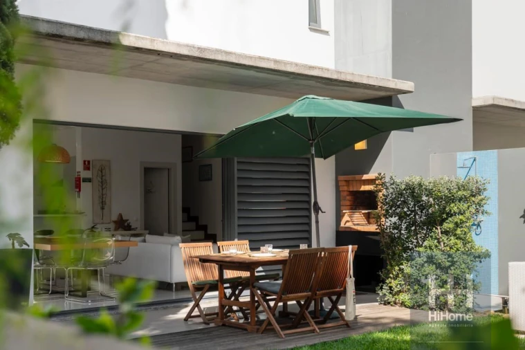 Moradia T2 para Venda em Porto Santo Foto 4