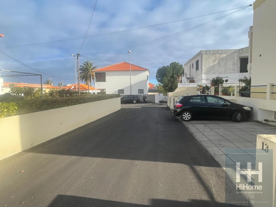 Apartamento T2 para Venda em Porto Santo Foto 3