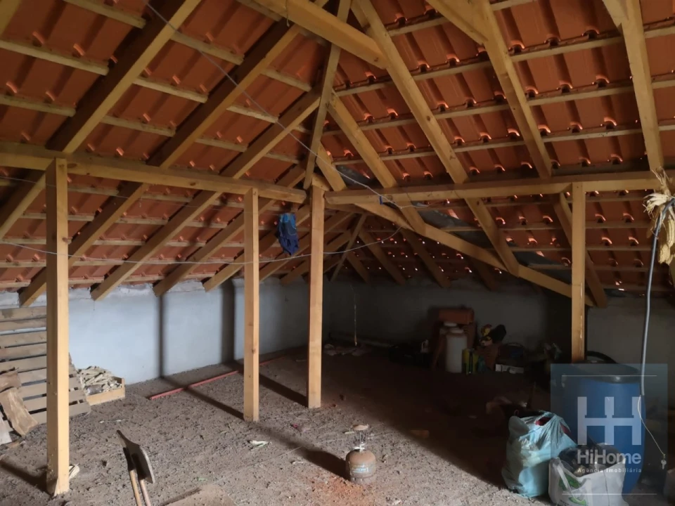 Moradia T3 para Venda em Santana Foto 16