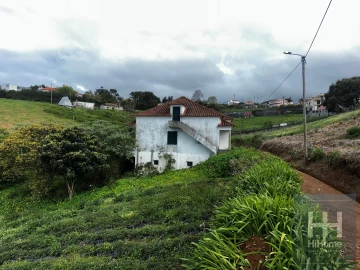Moradia T3 para Venda em Santana